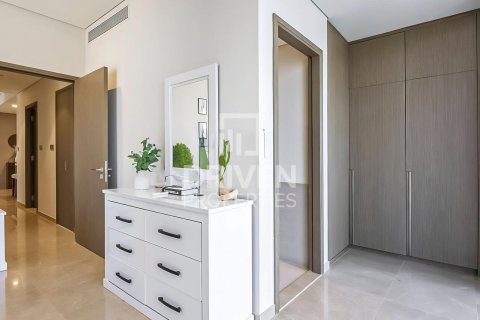Wohnung zur Miete in Downtown Dubai (Downtown Burj Dubai), Dubai, VAE 2 Schlafzimmer, 118 m2 Nr. 684000 - Foto 11