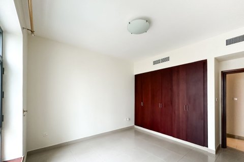 Apartment in The Views, Dubai, UAE 2 bedrooms, 121.8 sq.m. № 750417 - photo 4