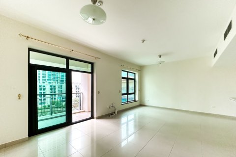 Apartment in The Views, Dubai, UAE 2 bedrooms, 121.8 sq.m. № 750417 - photo 2
