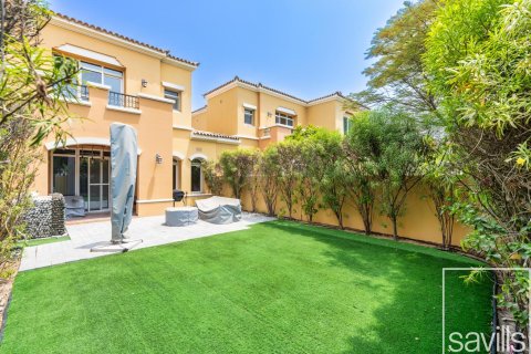 Villetta a schiera in vendita a Arabian Ranches, Dubai, EAU 2 camere da letto, 238.76 mq. № 747211 - foto 1