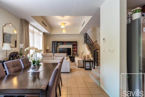 Villetta a schiera in vendita a Arabian Ranches, Dubai, EAU 2 camere da letto, 238.76 mq. № 747211 - foto 4