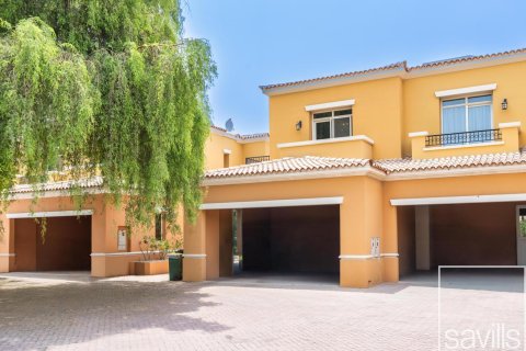 Villetta a schiera in vendita a Arabian Ranches, Dubai, EAU 2 camere da letto, 238.76 mq. № 747211 - foto 10