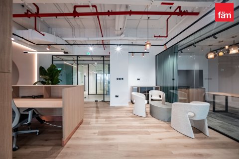 Office in Sheikh Zayed Road, Dubai, UAE 269.9 sq.m. № 707994 - photo 7