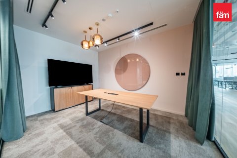 Office in Sheikh Zayed Road, Dubai, UAE 269.9 sq.m. № 707994 - photo 10
