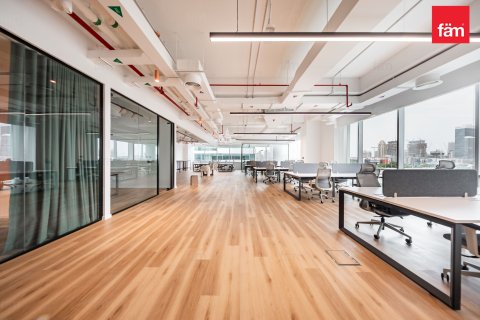 Office in Sheikh Zayed Road, Dubai, UAE 269.9 sq.m. № 707994 - photo 3