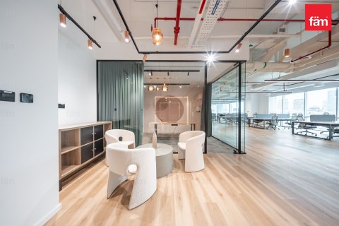 Office in Sheikh Zayed Road, Dubai, UAE 269.9 sq.m. № 707994 - photo 13