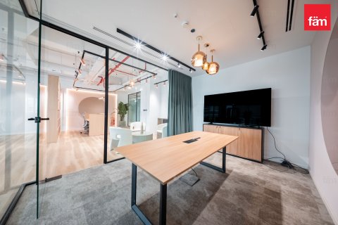 Office in Sheikh Zayed Road, Dubai, UAE 269.9 sq.m. № 707994 - photo 20