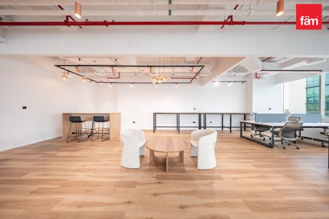 Office in Sheikh Zayed Road, Dubai, UAE 269.9 sq.m. № 707994 - photo 14