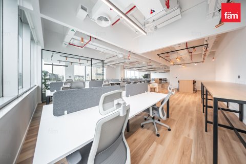Office in Sheikh Zayed Road, Dubai, UAE 269.9 sq.m. № 707994 - photo 9