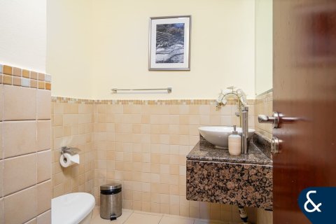 Üürile anda korter asukohaga Jumeirah Beach Residence, Dubai, AÜE: 2 magamistoaga, 115 m² Nr 685235 - pilt 10