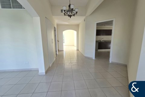 阿联酋 Dubai Meadows 待租 : 4 卧, 540 平方米 , 编号685236 - 照片 14