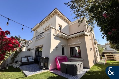 Vila v Reem, Dubai, SAE 4 spálne, 234 m2 č. 685237