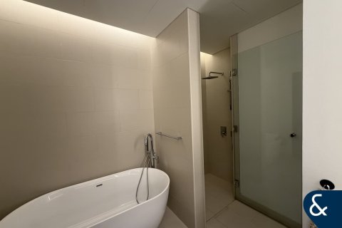 Dubai, UAE의 임대용 아파트 침실 2개, 158제곱미터 번호 685234 - 사진 13