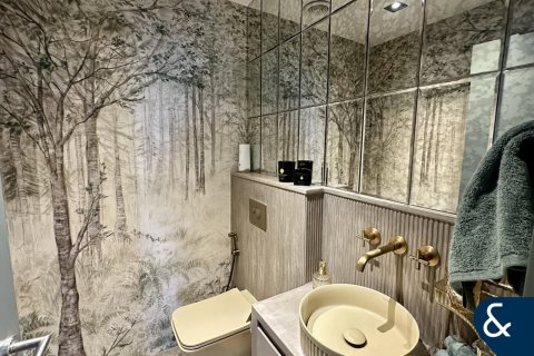 Купить квартиру в Даунтаун Дубай (Даунтаун Бурдж Дубай), ОАЭ 2 спальни, 152м2, № 685327 - фото 13