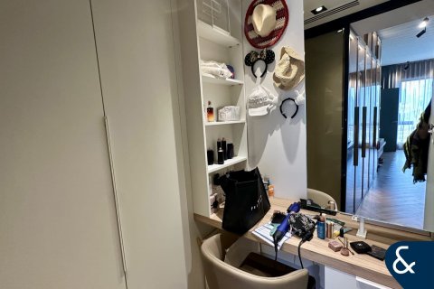 Купить квартиру в Даунтаун Дубай (Даунтаун Бурдж Дубай), ОАЭ 2 спальни, 152м2, № 685327 - фото 11