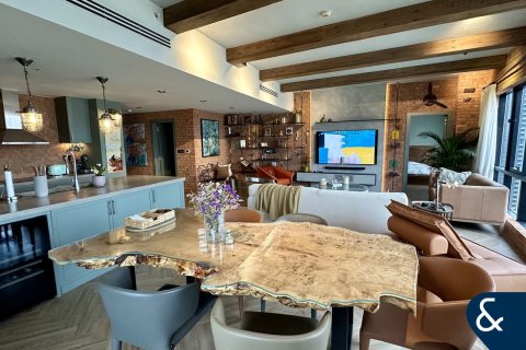 Купить квартиру в Даунтаун Дубай (Даунтаун Бурдж Дубай), ОАЭ 2 спальни, 152м2, № 685327 - фото 4