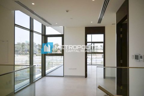 Stadthaus zur Miete in Abu Dhabi, VAE 4 Schlafzimmer, 453.1 m2 Nr. 686529 - Foto 9