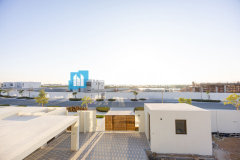 Stadthaus zur Miete in Abu Dhabi, VAE 4 Schlafzimmer, 453.1 m2 Nr. 686529 - Foto 19