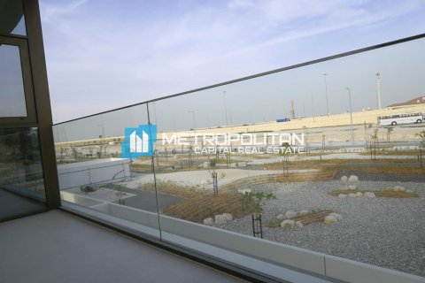 Stadthaus zur Miete in Abu Dhabi, VAE 4 Schlafzimmer, 453.1 m2 Nr. 686529 - Foto 2