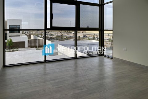 Stadthaus zur Miete in Abu Dhabi, VAE 4 Schlafzimmer, 453.1 m2 Nr. 686529 - Foto 12