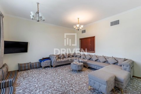 Byt v Dubai Festival City, SAE 2 ložnice, 179 m² Č.: 683773 - fotografie 1