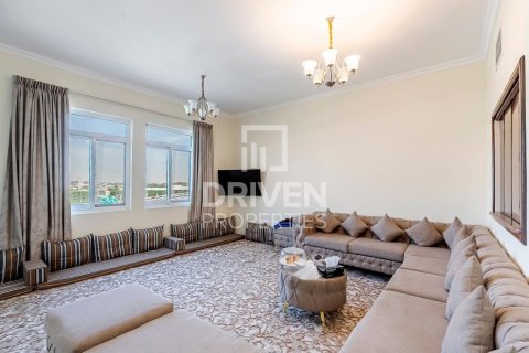 Byt v Dubai Festival City, SAE 2 ložnice, 179 m² Č.: 683773 - fotografie 2