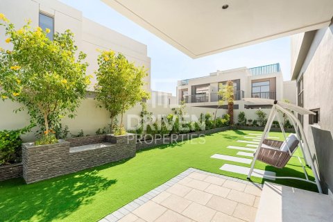 טאונהאוס למכירה ב Dubai South (Dubai World Central), Dubai, איחוד האמירויות  4 חדרי שינה, 306 מ"ר, מספר 683771 - תמונה 28