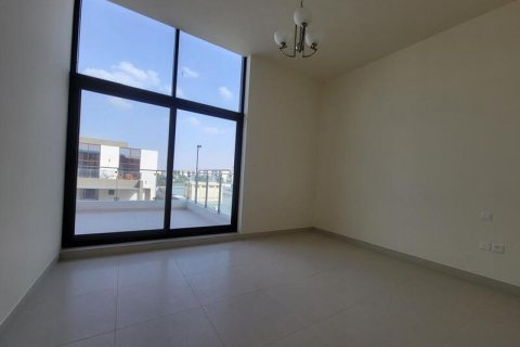 Villa in Al Barsha, Dubai, UAE 4 bedrooms, 553.78 sq.m. № 637594 - photo 17