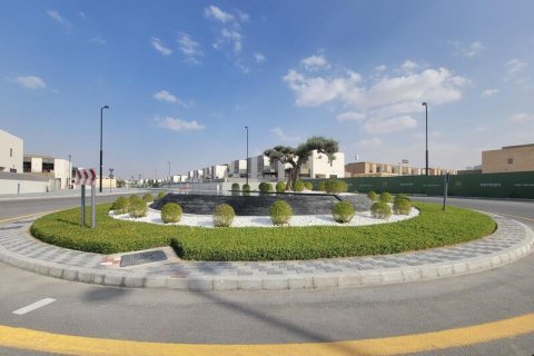 Villa in Al Barsha, Dubai, UAE 4 bedrooms, 553.78 sq.m. № 637594 - photo 24