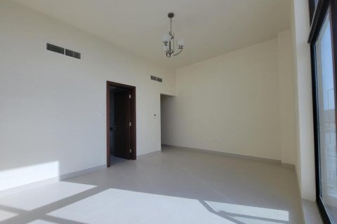 Villa in Al Barsha, Dubai, UAE 4 bedrooms, 553.78 sq.m. № 637594 - photo 19
