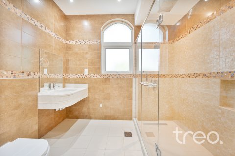 Vilă de închiriat în The Villa, Dubai, EAU 5 dormitoare, 650.32 mp.  №733444 - poză 11