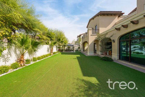 Vilë në Arabian Ranches 2, Dubai, Emiratet e Bashkuara Arabe 6 dhoma gjumi, 557.98 m2. № 733441 - Foto 29