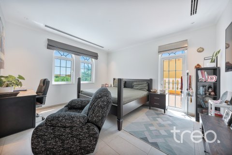 Vila di Jumeirah Park, Dubai, UAE 5 bilik tidur, 757.9 meter persegi № 733443 - foto 21