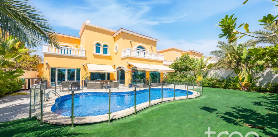 Vila di Jumeirah Park, Dubai, UAE 5 bilik tidur, 757.9 meter persegi № 733443