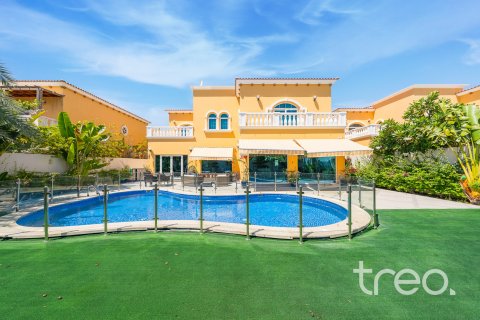 Vila di Jumeirah Park, Dubai, UAE 5 bilik tidur, 757.9 meter persegi № 733443 - foto 27