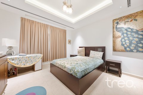 Vila di Jumeirah Park, Dubai, UAE 5 bilik tidur, 757.9 meter persegi № 733443 - foto 14