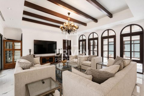 Vila v The Villa, Dubai, SAE 7 ložnice, 1466.57 m² Č.: 746796