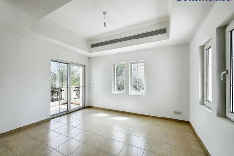 Villa zur Miete in Arabian Ranches, Dubai, VAE 4 Schlafzimmer, 781 m2 Nr. 644456 - Foto 16