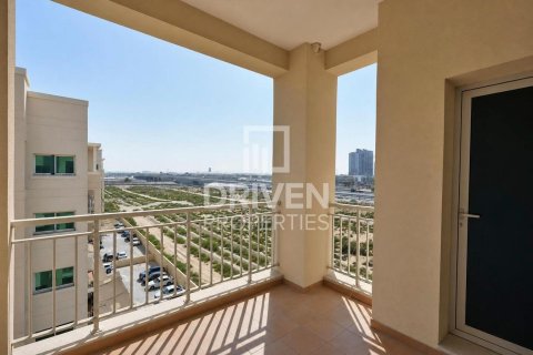 Lägenhet till försäljning i Dubai Land, Dubai, UAE 3 sovrum, 162.21 kvm Nr. 759512 - fotografi 10