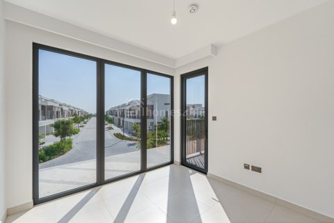 Vila v Tilal Al Ghaf, Dubai, SAE 4 spálne, 317 m2 č. 735957 - Fotografia 14