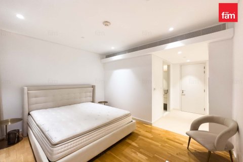 Apartment til leje i Dubai, UAE 3 soveværelser, 190 kvm № 740816 - foto 12
