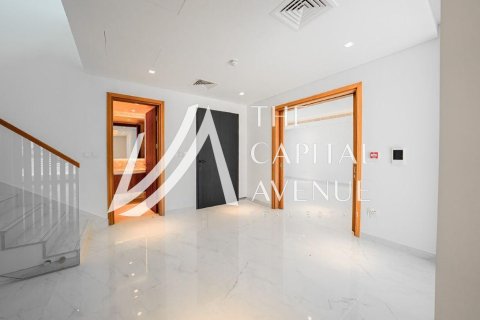 Villa para arrendamento em Yas Island, Abu Dhabi, EAU 4 quartos, 700.67 m2 № 737344 - foto 7