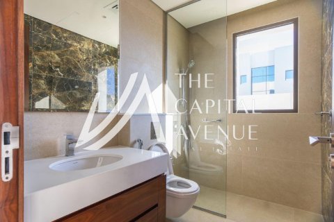 Vilă de închiriat în Abu Dhabi, EAU 4 dormitoare, 336.96 mp.  №737349 - poză 22
