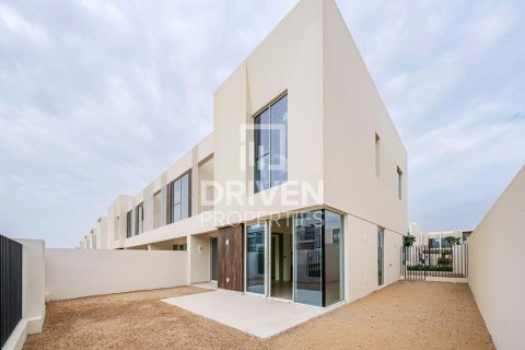 Stadthaus in The Valley, Dubai, VAE: 4 Schlafzimmer, 258.08 m2 Nr. 746973