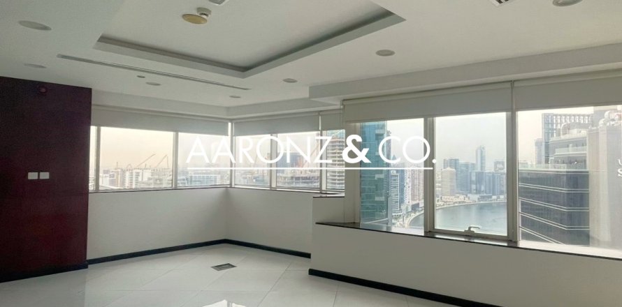 Oficiu în Business Bay, Dubai, EAU 95 mp.  №703108