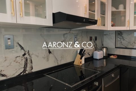 Apartamento en venta en Dubai Marina, Dubai, EAU 2 dormitorios, 158 m2 № 703107 - foto 18