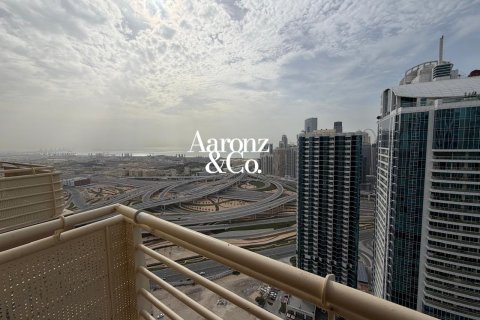 Διαμέρισμα σε Jumeirah Lake Towers, Dubai, ΗΑΕ 2 υπνοδωμάτια, 110 τ.μ. Αρ. 703102