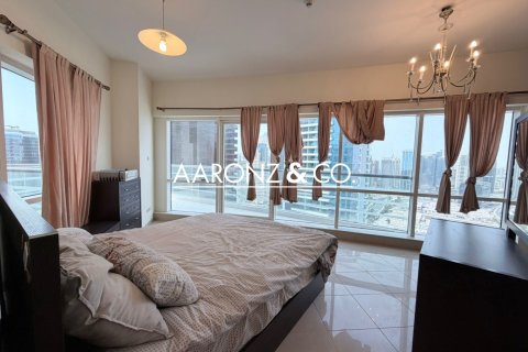 Apartman u Jumeirah Lake Towers, Dubai, UAE 1 spavaća soba, 134 m2 Br. 703103 - fotografija 5
