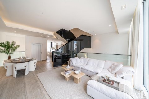 Villa in Al Barari, Dubai, UAE 4 bedrooms, 458 sq.m. № 635227 - photo 4