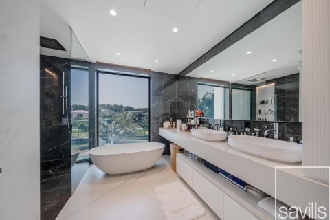 Vila v Jumeirah Golf Estates, Dubai, SAE 5 ložnice, 879 m² Č.: 635230 - fotografie 11